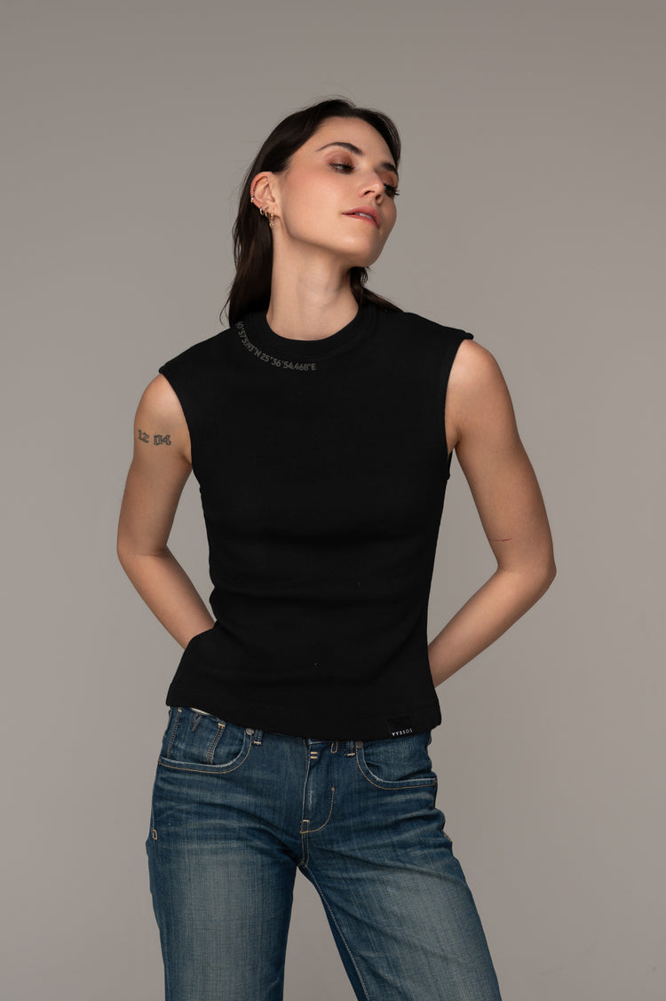 Artemis sleeveless top